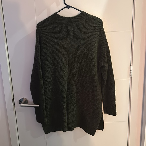 Tunic length, mock turtleneck green sweater - Picture 3 of 3